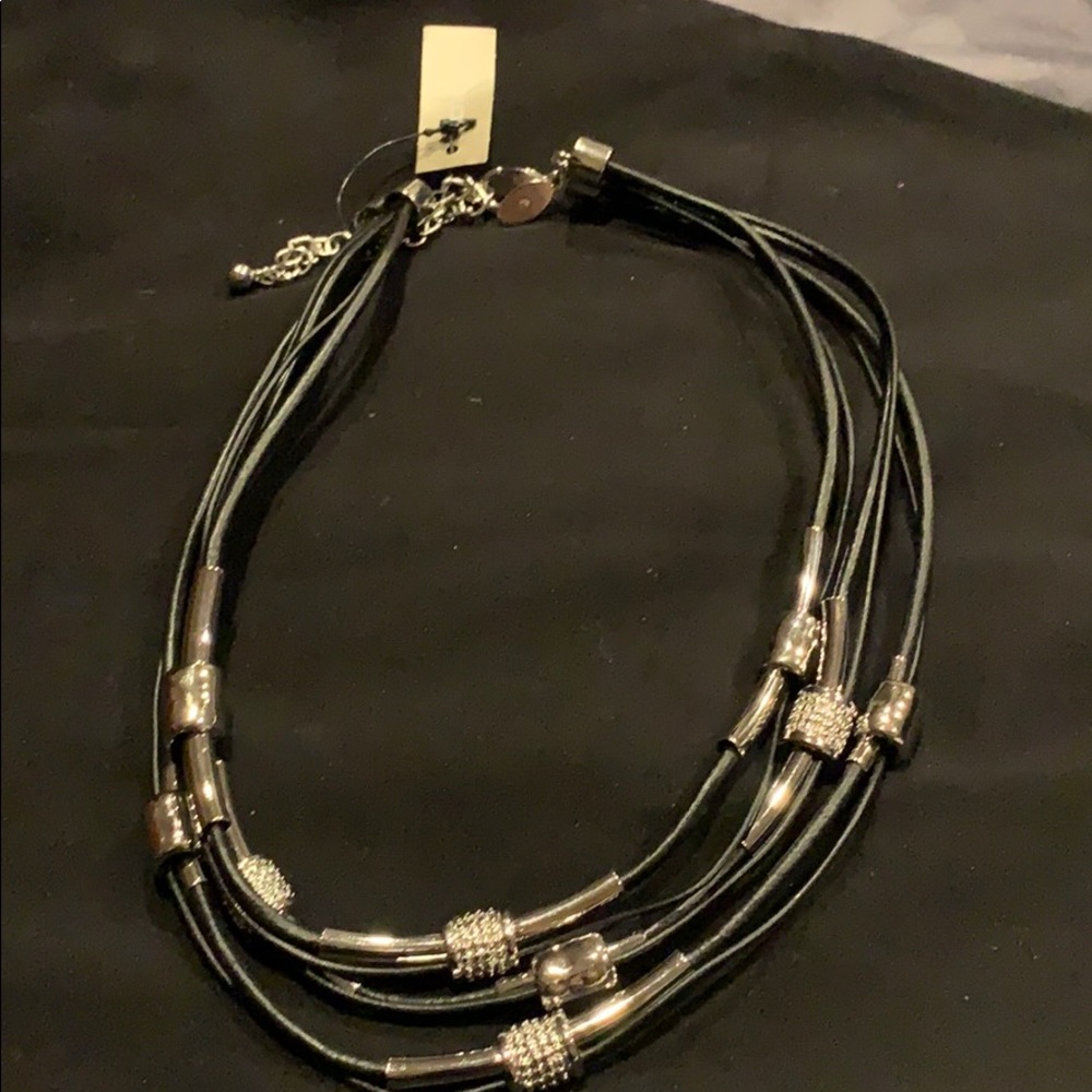 Chico’s necklace. BNWT. ADJUSTABLE.
